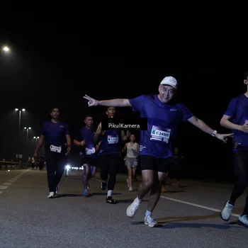Runner Photo 7519798