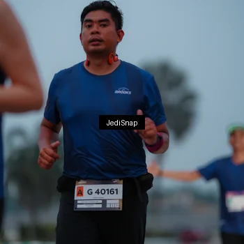 Runner Photo 7519803