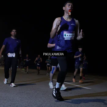 Runner Photo 7519805