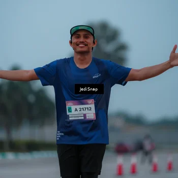 Runner Photo 7519810
