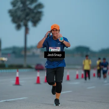 Runner Photo 7519816