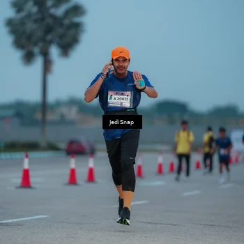Runner Photo 7519817