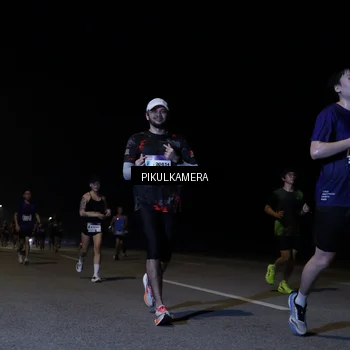 Runner Photo 7519836