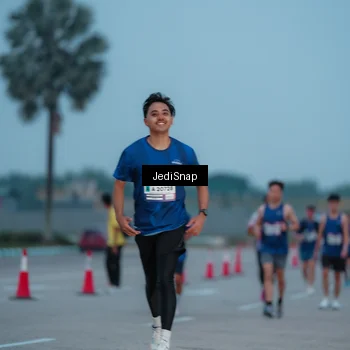 Runner Photo 7519840
