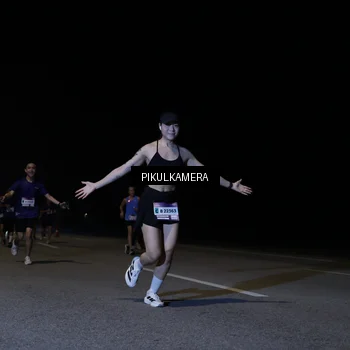 Runner Photo 7519847