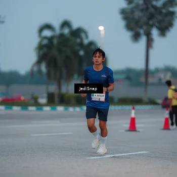 Runner Photo 7519852