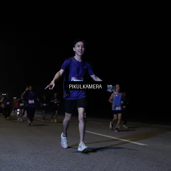 Runner Photo 7519869