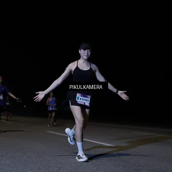 Runner Photo 7519870