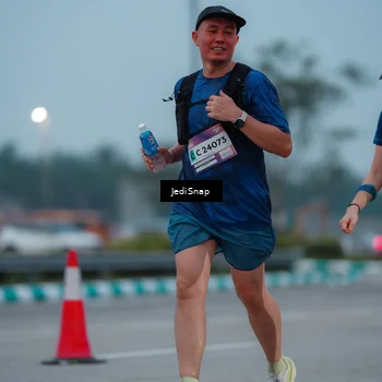 Runner Photo 7519885