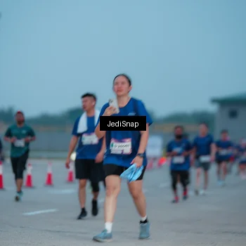 Runner Photo 7519935
