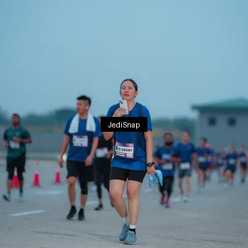 Runner Photo 7519942