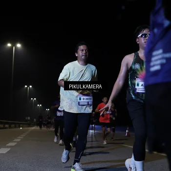 Runner Photo 7519948