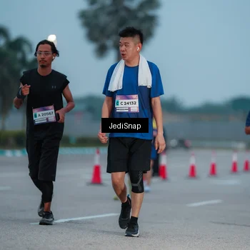 Runner Photo 7519968