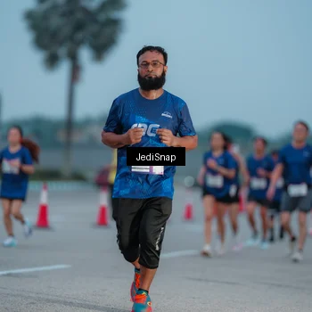 Runner Photo 7519981