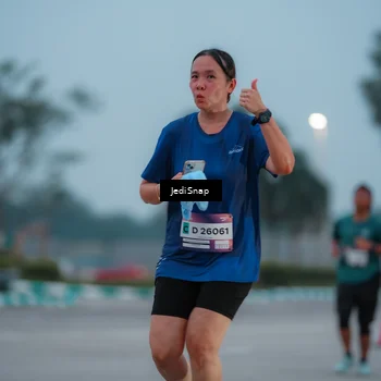 Runner Photo 7519994