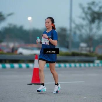 Runner Photo 7520005