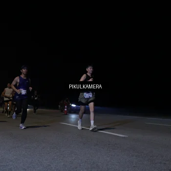 Runner Photo 7520008