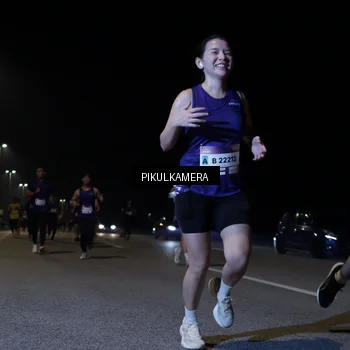 Runner Photo 7520010