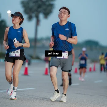 Runner Photo 7520021