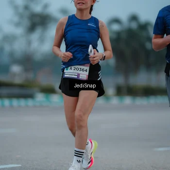 Runner Photo 7520026
