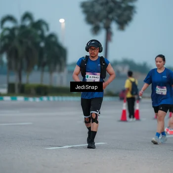 Runner Photo 7520034