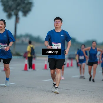 Runner Photo 7520048