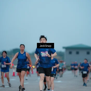 Runner Photo 7520058