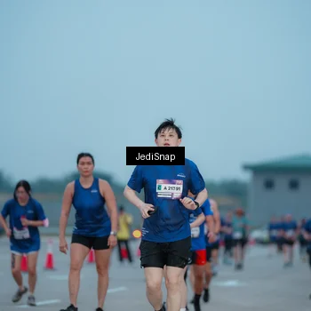 Runner Photo 7520060