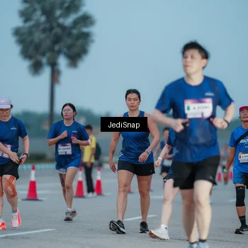 Runner Photo 7520066