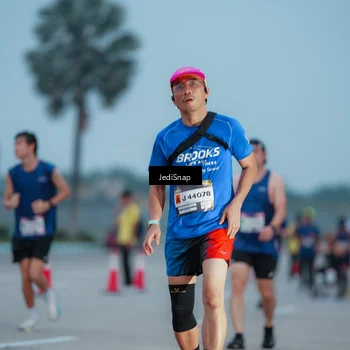 Runner Photo 7520084