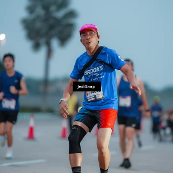 Runner Photo 7520087