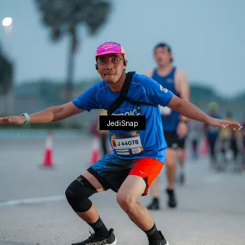 Runner Photo 7520100