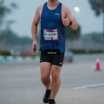 Runner Photo 7520107