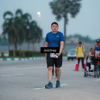 Runner Photo 7520127