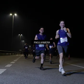 Runner Photo 7520132
