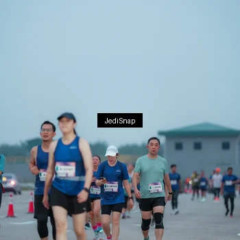 Runner Photo 7520141