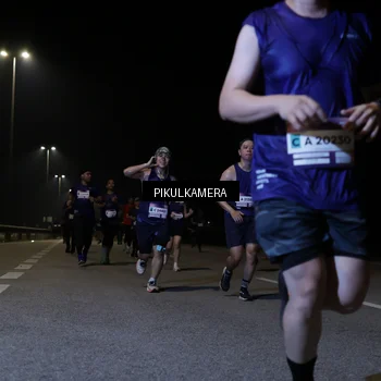 Runner Photo 7520142