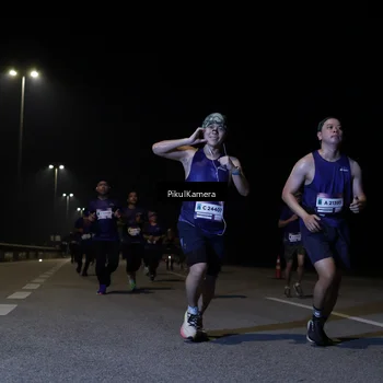 Runner Photo 7520143