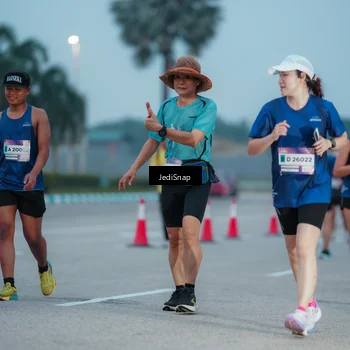Runner Photo 7520161