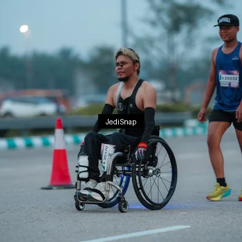 Runner Photo 7520172