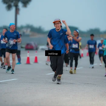 Runner Photo 7520186