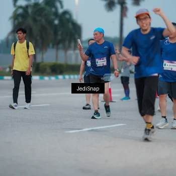 Runner Photo 7520193