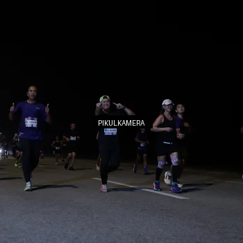 Runner Photo 7520197