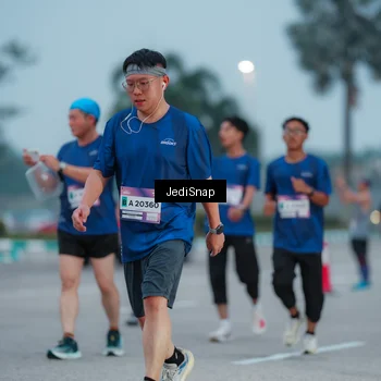 Runner Photo 7520208