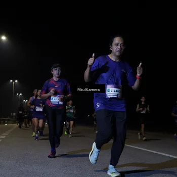 Runner Photo 7520212