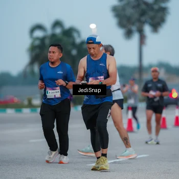 Runner Photo 7520227