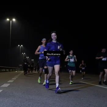 Runner Photo 7520235