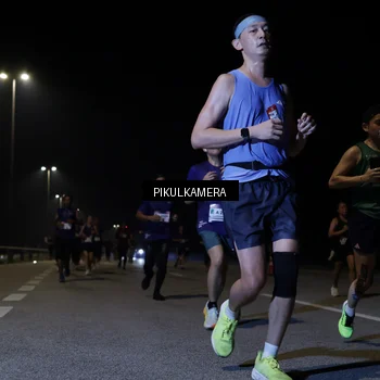 Runner Photo 7520242