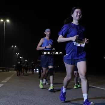 Runner Photo 7520243