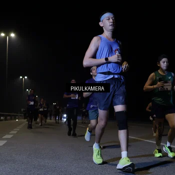 Runner Photo 7520244
